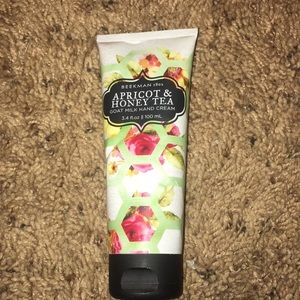 Goat milk hand cream